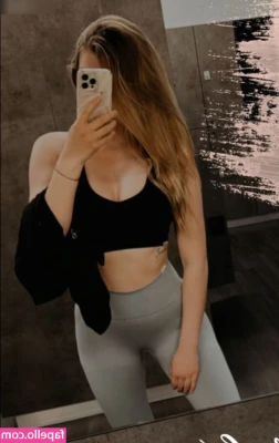 Hanna Annika Möller [ hanna-annika-mller ] - Pick Your Favorite   1   2  3  4   My fav is 1