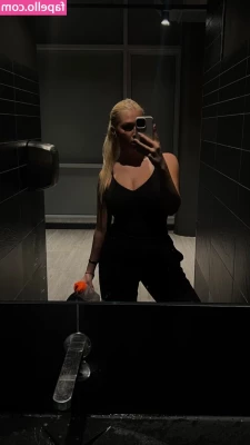 Emma Cordes [ emma-cordes ] - just sent you the STRIPPING videos from this day  3min of footage go