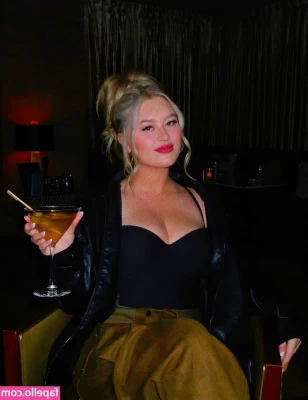 Gabb Goudy [ gabb-goudy-1 ] - Good night loves  I hope you remember me when you are drinking wine