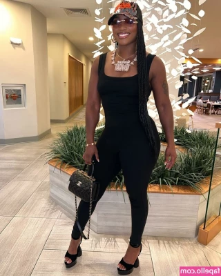 Claressa Shields [ claressa-shields ] - I'm about to cover my stockings in pussy juice 😏 my dildo has me