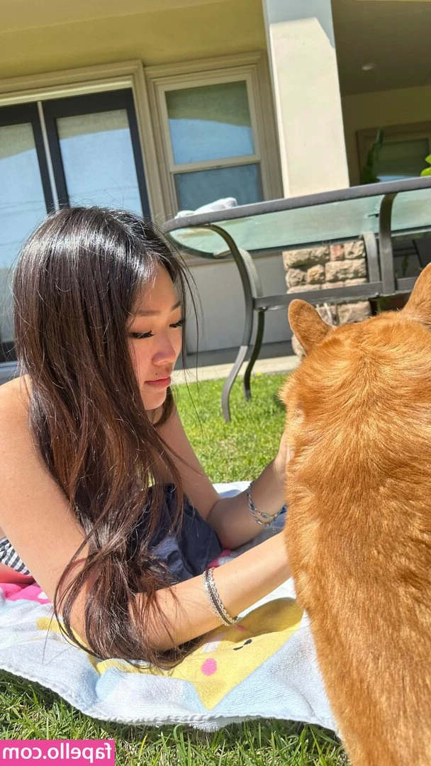 Angela Chin [ angela-chin ] - Me acompañas a hacer cardio Papiii