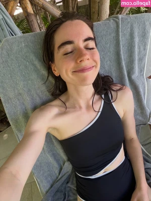 Sarah Desjardins [ sarah-desjardins ] - quick little orgasim 💦❤️