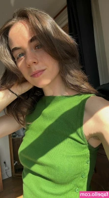 Sarah Desjardins [ sarah-desjardins ] - I love shaking my ass for you 😛