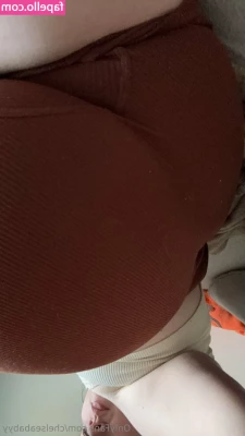 chelseababyy - I love tasting myself    Riding  then sucking it clean   I love