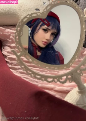 urgfmisax - Feeling like a bratz doll today 💞