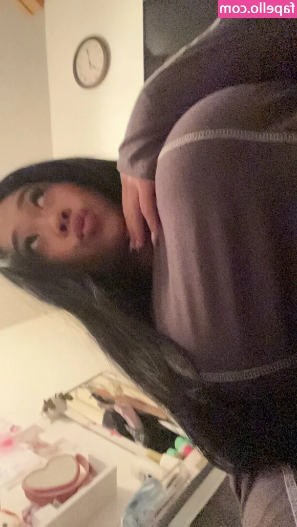 Angellica - Good morning ☀️ hope y’all enjoyed my SyncBot video on Pornhub.