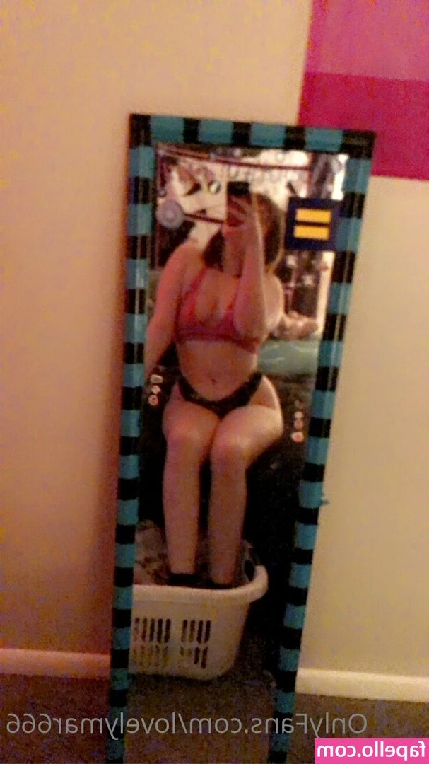 Lovelymar666 - searching through my camera roll and i found some sneaky public