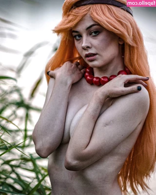 Alexandra Bessonova [ alexandra-bessonova ] - Thinking I might lube them up and wrap them around a big, fake cock