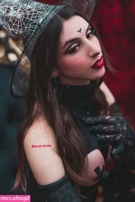 Jessica Cherry Cerise [ jessica-cherry-cerise ] - Va-va-voom!