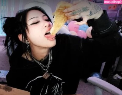 eggspringroll [ eggspringroll-2 ] - Cheers to everyone of you   thank you for being nice with me i love