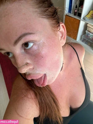 yolaflimes - pictures of my sexy pyjama❤️😏💦