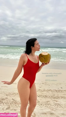 Alishaton - Hi guys, I just want to let you know that they are my past live