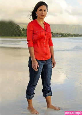 Tulsi Gabbard [ tulsi-gabbard ] - Submission Holes🥵😈