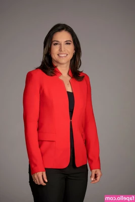 Tulsi Gabbard [ tulsi-gabbard ] - More anime cosplays