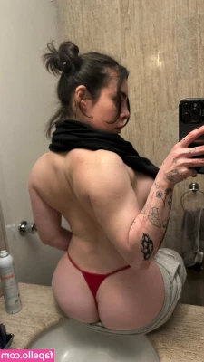 Aranzasinte - Plug in my ass and big dragon dildo in my pussy🥵 until I