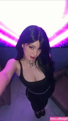 Yasmin Moore [ yasmin-moore-1 ] - The cutest outfit