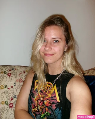 NoisyButters - NEW ANAL SOLO 👿 I make myself so horny playing with my clit &