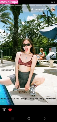 Esther Povitsky [ esther-povitsky ] - @andymaledom Destroyed hungry hole