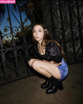 Esther Povitsky [ esther-povitsky ] - Is this a better view