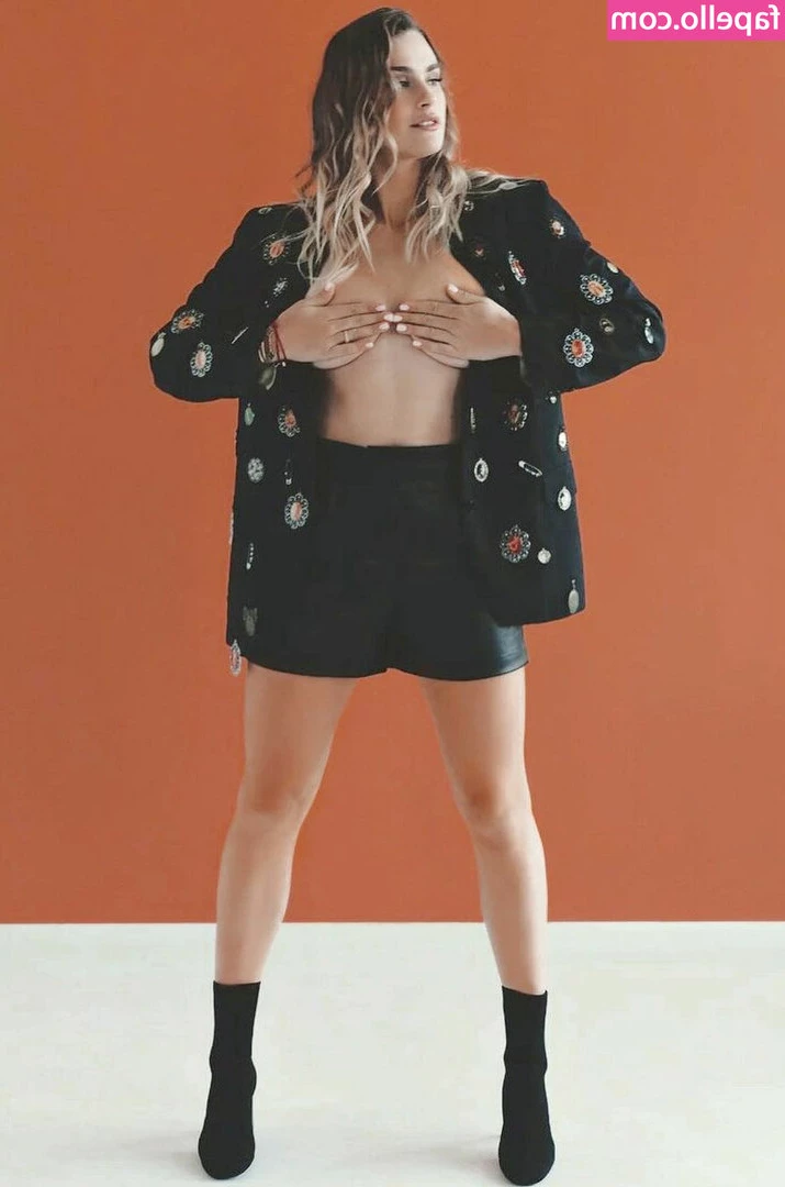 Sabalenka - Join me