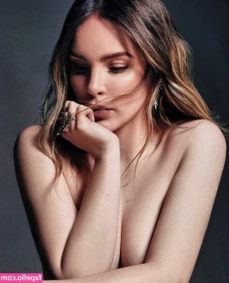  [ belinda-peregrin ] - About to make someone my Bitch... this slave deserves it. you know