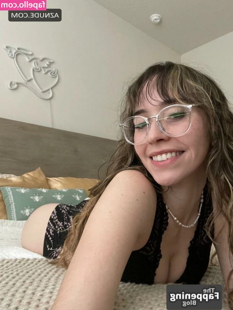 Catlyn Crespo [ catlyn-crespo-1 ] - 𝒯𝒽𝒶𝓃𝓀 𝑔 𝒹𝓃𝑒𝓈𝓈 𝒾𝓉 𝓈