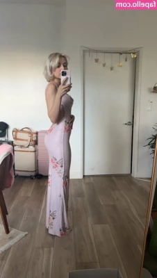 Grace Van Dien [ grace-van-dien ] - Little jiggle never hurt