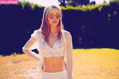Grace Van Dien [ grace-van-dien ] - I need some dick right now.  Written cock rates today $10
