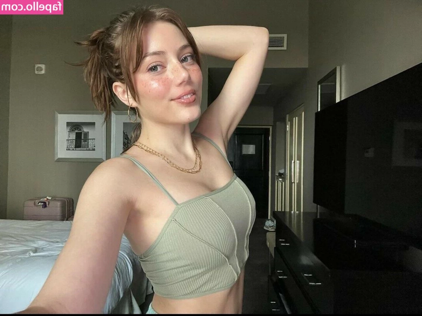 Grace Van Dien [ grace-van-dien ] - Oops I cummed first again   You don t mind