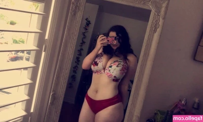 _Laura.jo [ laura-jo ] - 𝙒𝙊𝙒    my_lolly_doll 𝙏𝙃𝙄𝙎