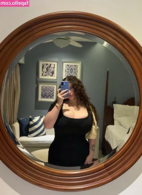 _Laura.jo [ laura-jo ] - Today, I am determined to be naugty. Will you keep me company?❣️