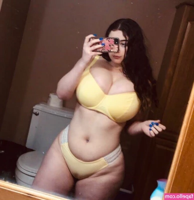 _Laura.jo [ laura-jo ] - From the side 😉🥰💋 x x x