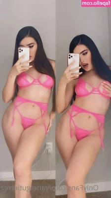 Yanet Gutierrez [ yanet-gutierrez ] - Perfect body