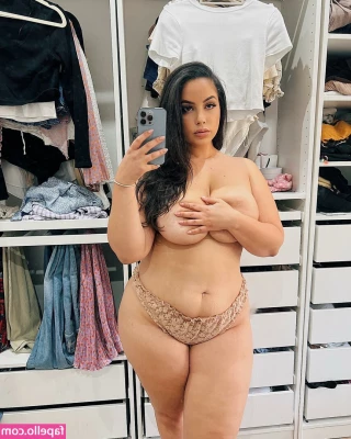 Zina Hadid [ zina-hadid ] - when you wake up late BUT you are hella hornyyyy