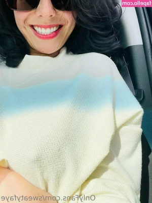 sweatyfaye - A little tour of the curves... 😉