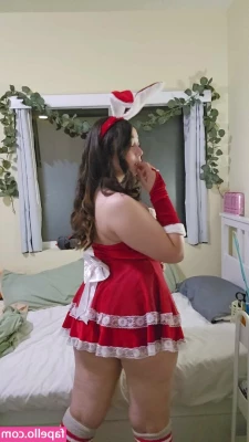 Brigoose - Come break my stockings and make me yours  Don t make me wait