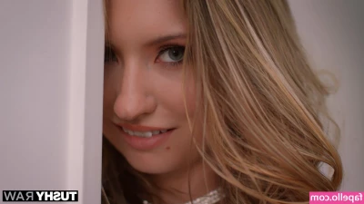 Emma Sirus [ emma-sirus ] - is definitely worse for wear  but lots of new content for you filthy