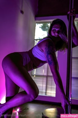 Luana Santos [ luana-santos-1 ] - Mid shift and can t wait