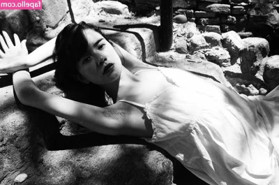 Mia Kerin [ mia-kerin ] - Let s spend the Christmas with me