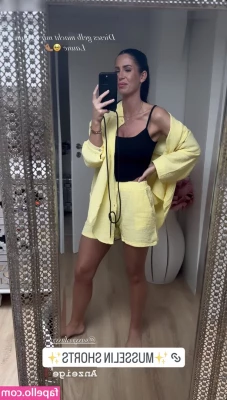 Bella Kraus [ bella-kraus ] - Message me lets talk  I love chatting and interacting with my fans