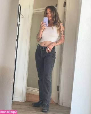 Bria Salmena - Milking Table Live Show Tomorrow April 8th at 9pm MST!!!! 💦💦