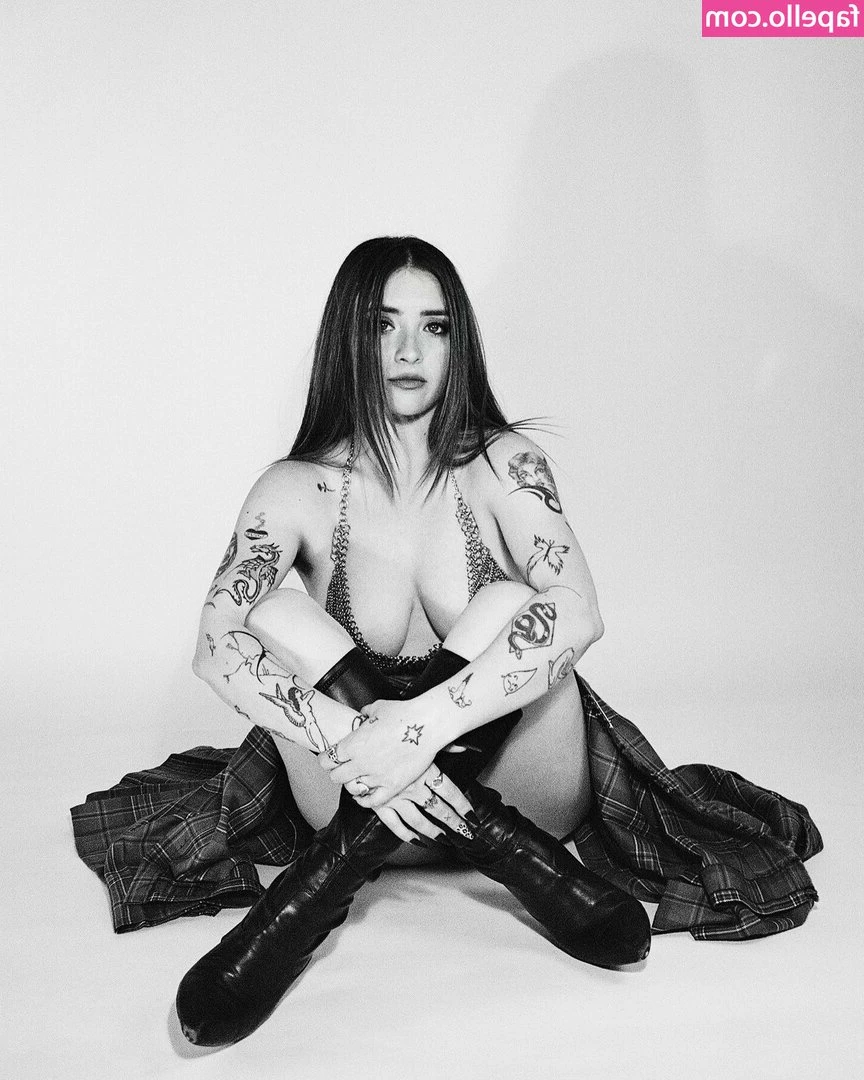 Bria Salmena [ bria-salmena ] - Yes  I always get this wet