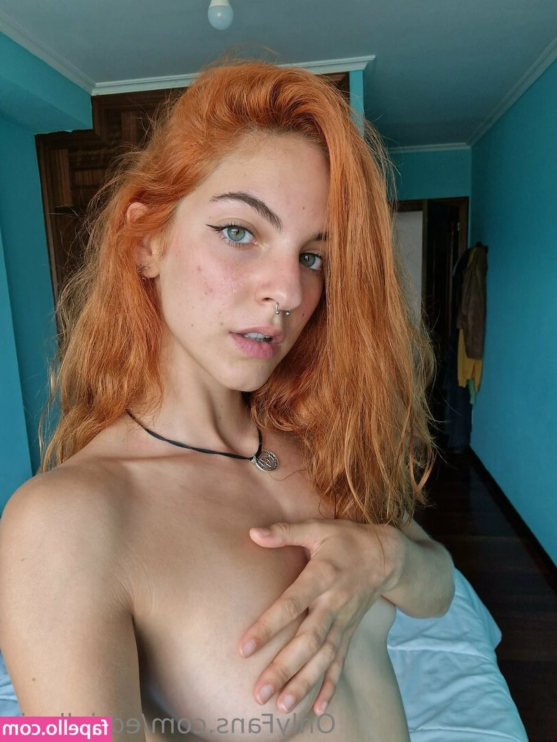 edrielle - Taste me Daddy