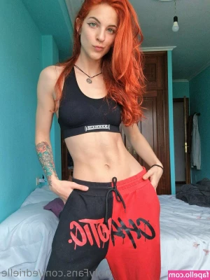 edrielle - Highleg