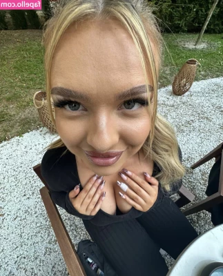 Yungstachel - This pretty dusty purple lingerie looks even better when I'm pulling