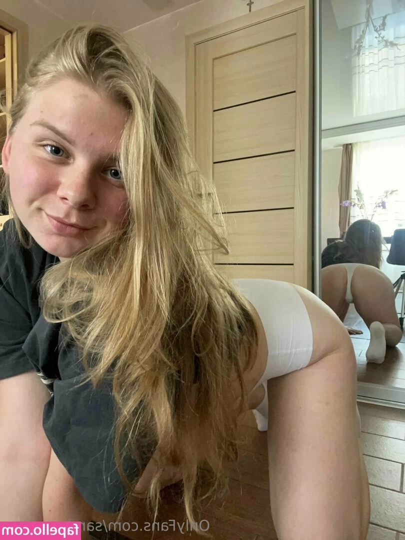  [ sandysunnyy ] - Exhibicionismo: Algunas personas tienen una inclinación hacia el