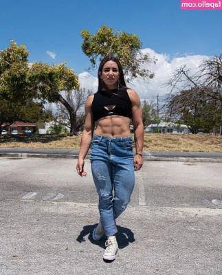 Stefi Cohen [ stefi-cohen ] - De rest heb ik naar je gestuurd in chat