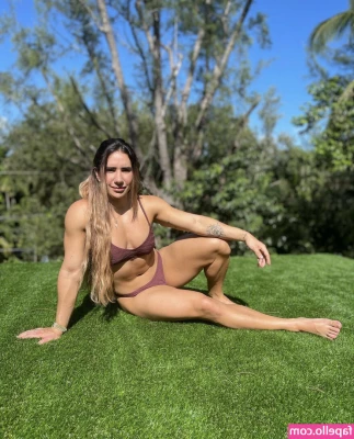 Stefi Cohen [ stefi-cohen ] - My cock looks so good like this