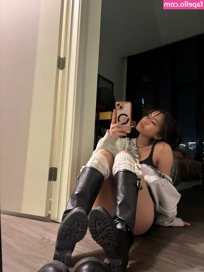 bratkylani - gewdmorningggg~