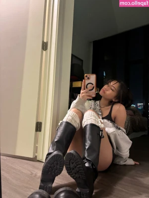 bratkylani - gewdmorningggg~